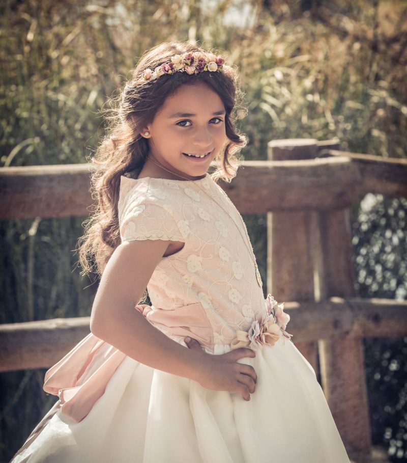 Aquí podrás encontrar una muestra del trabajo de Navarro Fotógrafos de Burriana en el apartado de fotografía de boda.